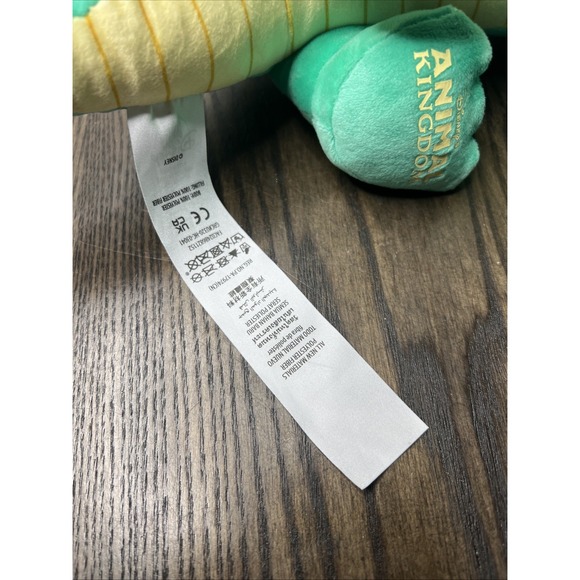 Disney Animal Kingdom Chester & Hester's Dino-Rama Land USA Cementasaurus Plush - Picture 8 of 9